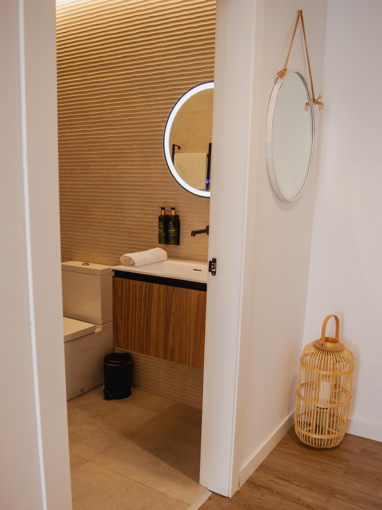 Demetrio By Alma Suites Valensiya Dış mekan fotoğraf