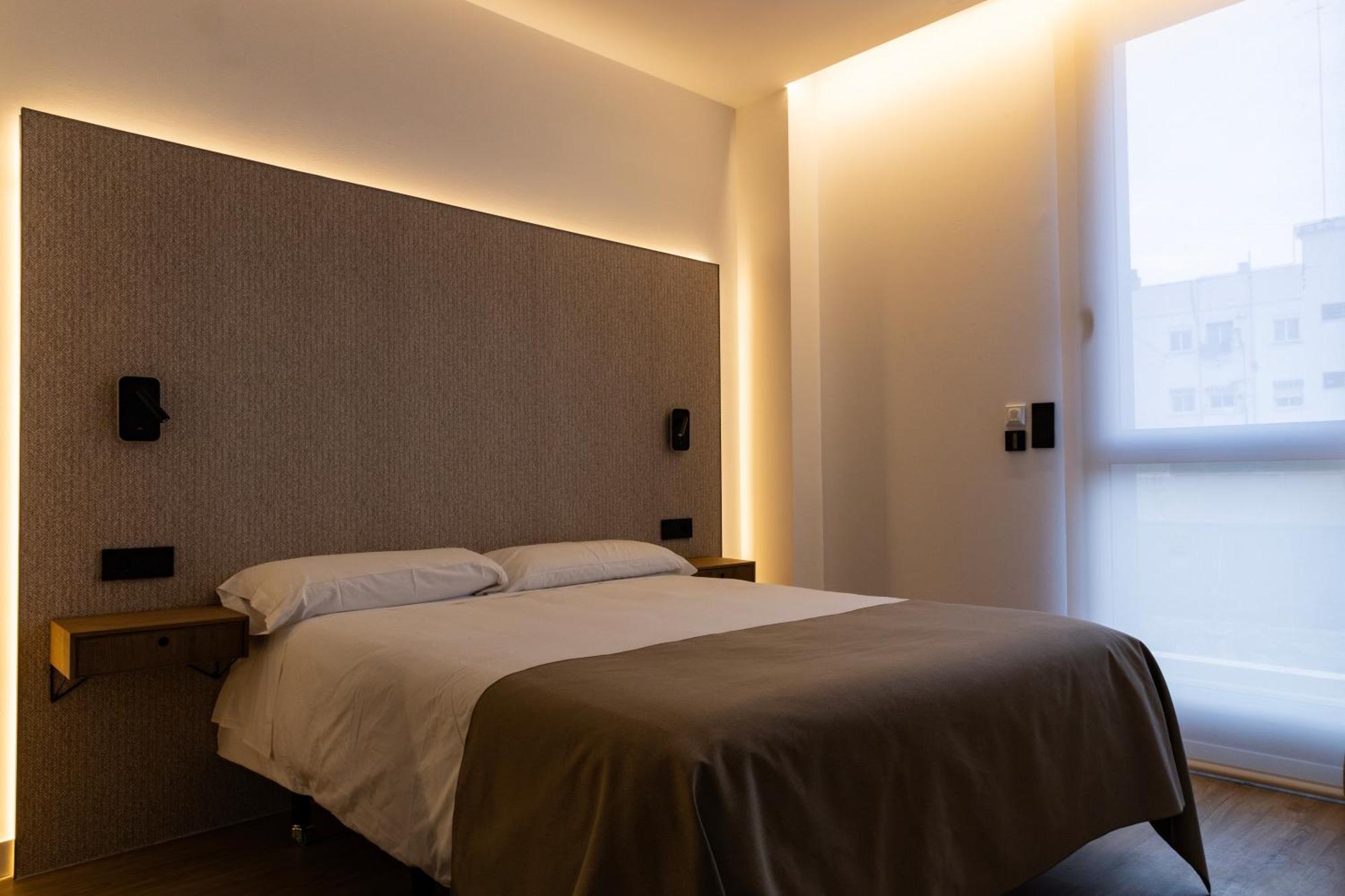 Demetrio By Alma Suites Valensiya Dış mekan fotoğraf