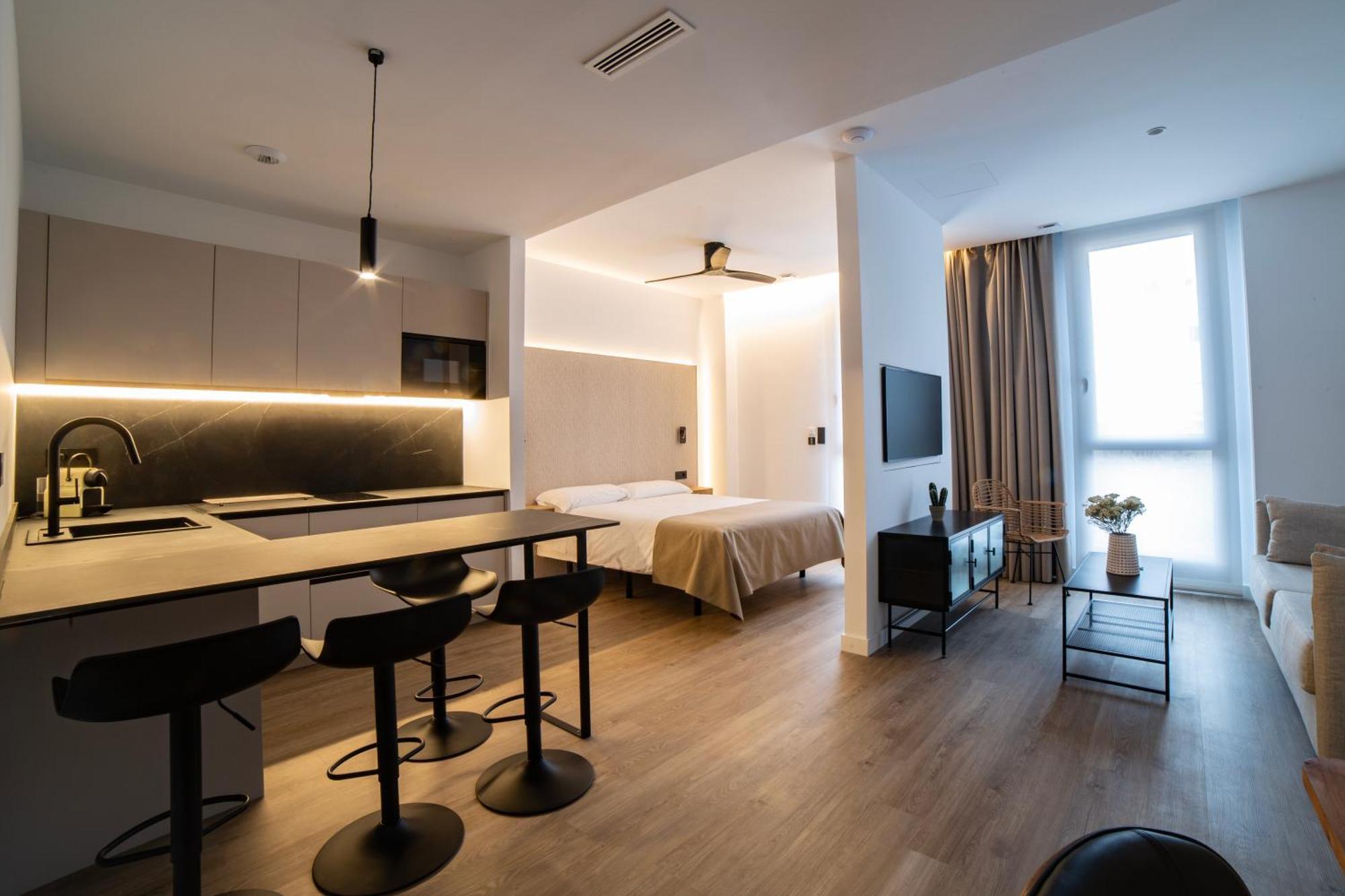 Demetrio By Alma Suites Valensiya Dış mekan fotoğraf
