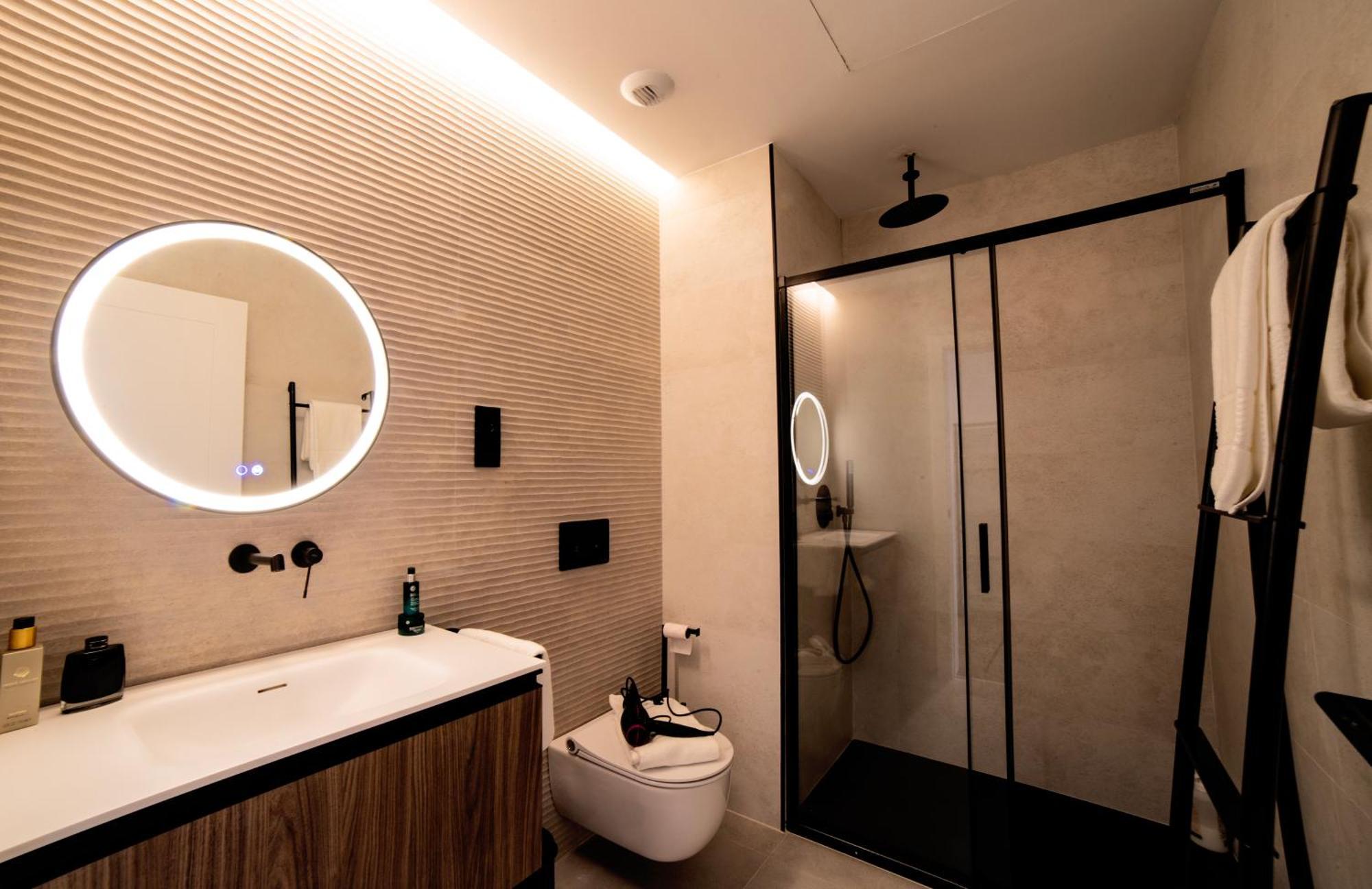 Demetrio By Alma Suites Valensiya Dış mekan fotoğraf