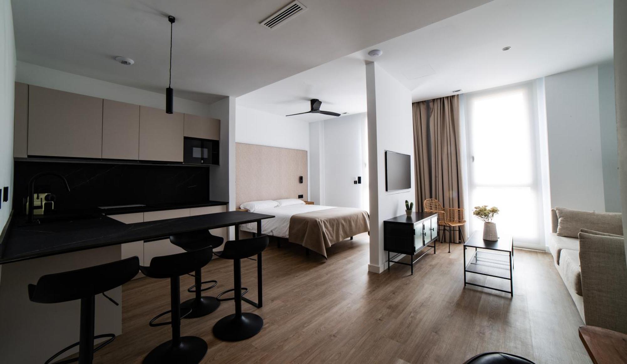 Demetrio By Alma Suites Valensiya Dış mekan fotoğraf
